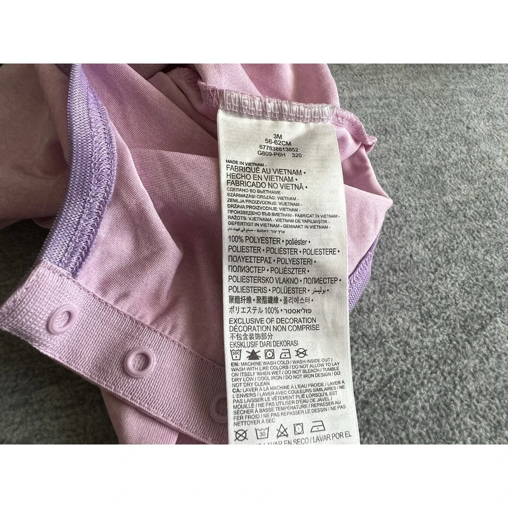 Nike Just Do It Baby Girls 3 Months Bodysuits 2 Piece 1 LongSleeve 1 ShortSleeve